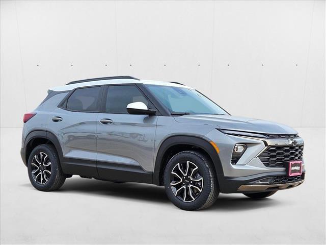 new 2025 Chevrolet TrailBlazer car, priced at $28,329