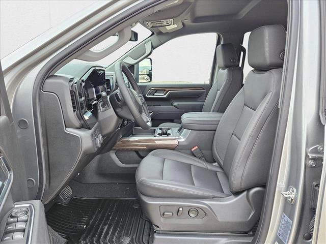 new 2025 Chevrolet Silverado 2500 car, priced at $73,107