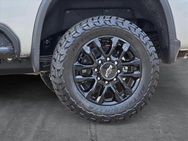 new 2025 Chevrolet Silverado 2500 car, priced at $77,609