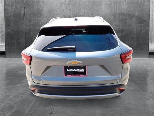 new 2025 Chevrolet Trax car, priced at $23,952