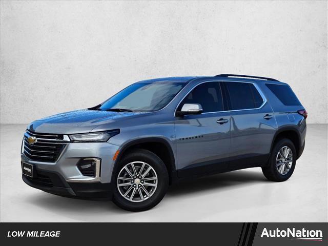 used 2023 Chevrolet Traverse car, priced at $35,275