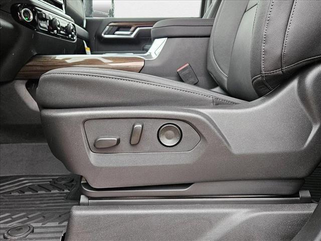 new 2025 Chevrolet Silverado 2500 car, priced at $66,994