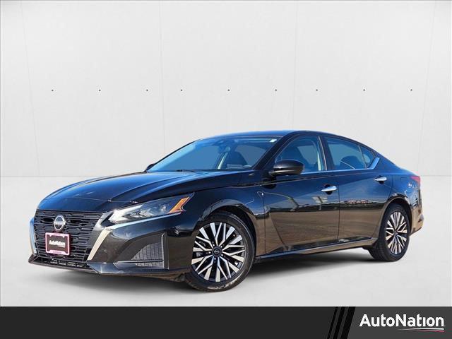 used 2023 Nissan Altima car, priced at $21,995