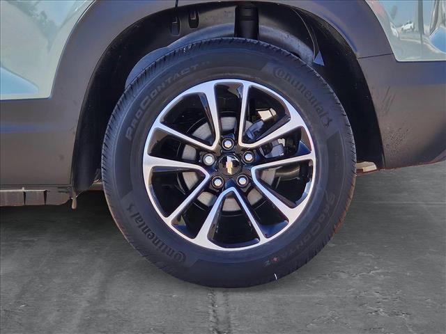 new 2025 Chevrolet TrailBlazer car, priced at $28,475