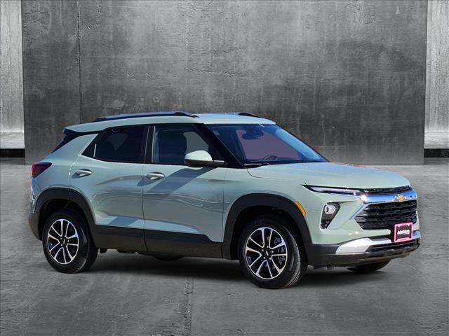 new 2025 Chevrolet TrailBlazer car, priced at $28,475