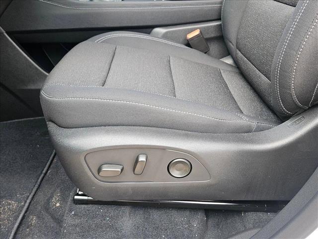new 2025 Chevrolet Traverse car, priced at $40,323