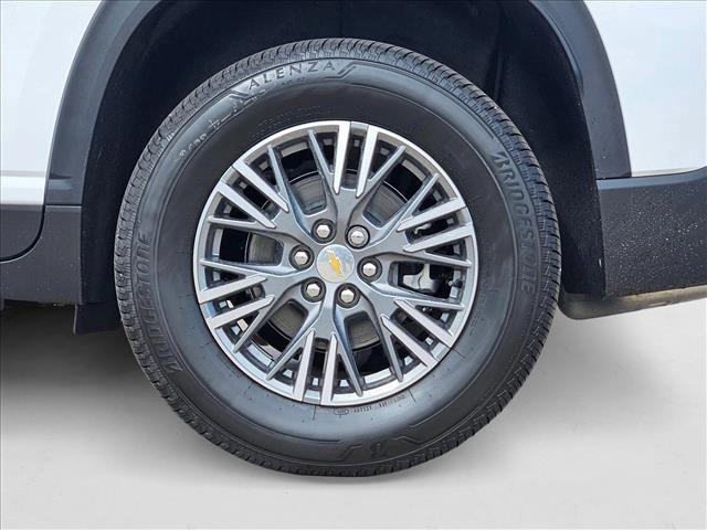 new 2025 Chevrolet Traverse car, priced at $39,995