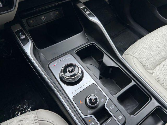 used 2023 Kia Sorento Hybrid car, priced at $33,765