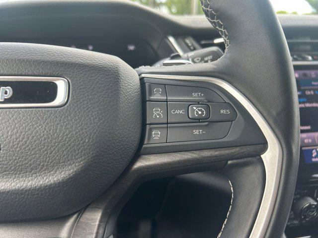 used 2022 Jeep Grand Cherokee car, priced at $34,877