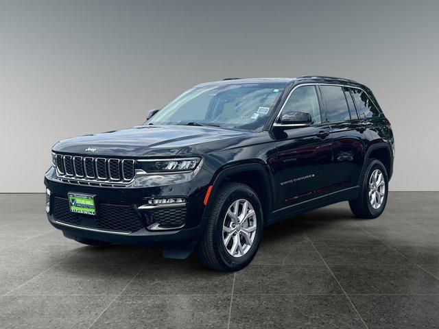 used 2022 Jeep Grand Cherokee car, priced at $34,877