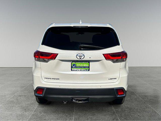 used 2019 Toyota Highlander car, priced at $31,990