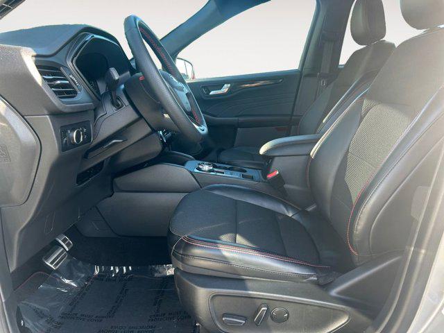 used 2023 Ford Escape car, priced at $25,888
