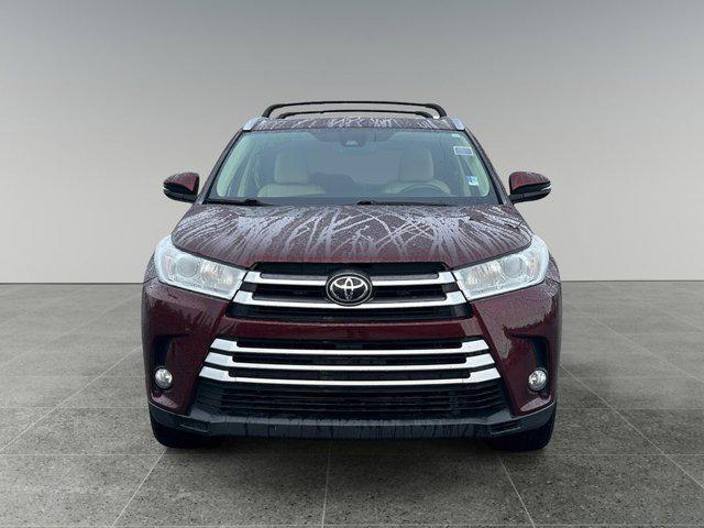 used 2019 Toyota Highlander car, priced at $25,888