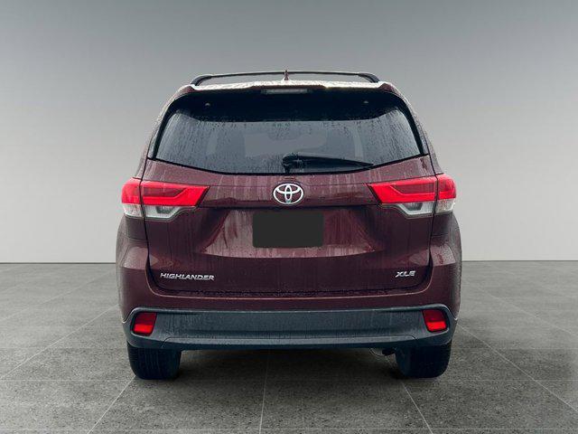 used 2019 Toyota Highlander car, priced at $25,888