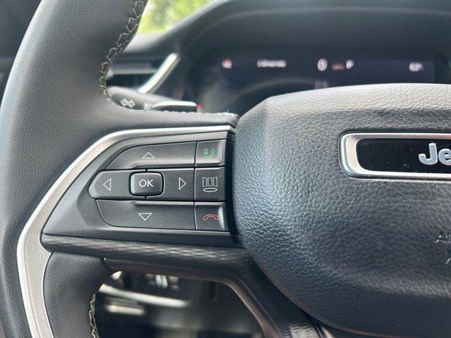used 2024 Jeep Grand Cherokee car, priced at $35,977