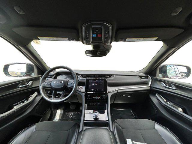 used 2024 Jeep Grand Cherokee car, priced at $35,977
