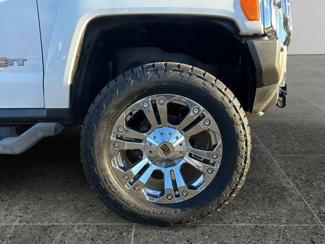 used 2009 Hummer H3T car, priced at $23,987