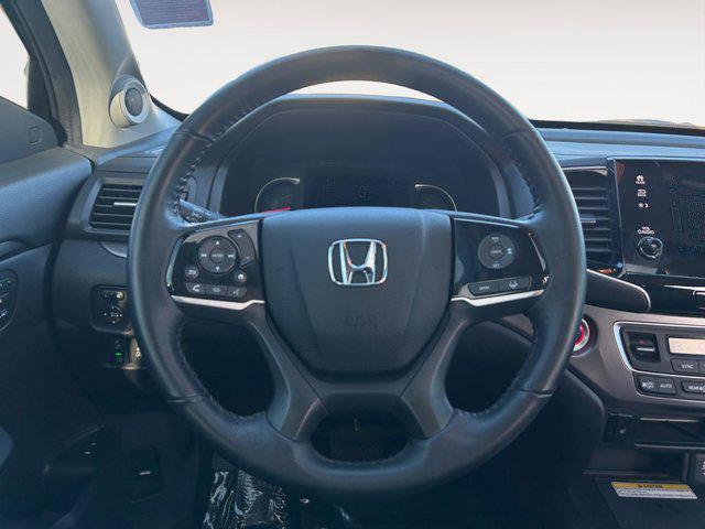 used 2022 Honda Pilot car, priced at $36,988