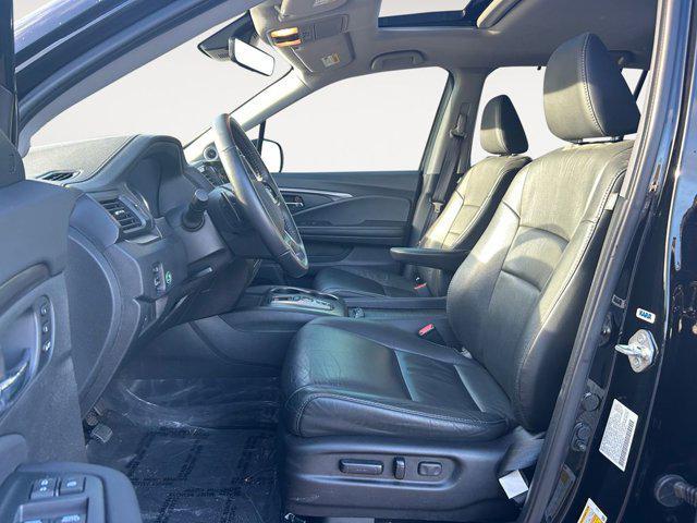 used 2022 Honda Pilot car, priced at $36,988