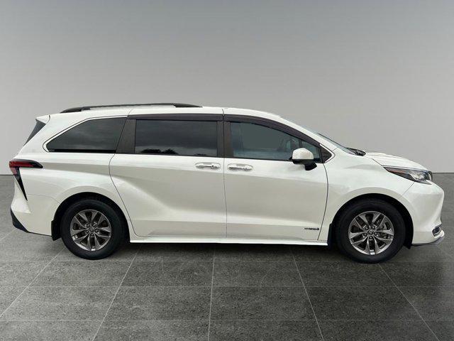 used 2021 Toyota Sienna car, priced at $41,662