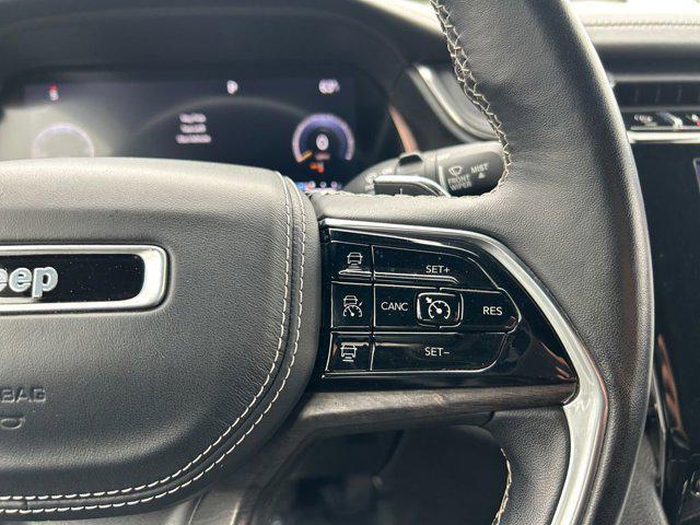 used 2022 Jeep Grand Cherokee car, priced at $34,877