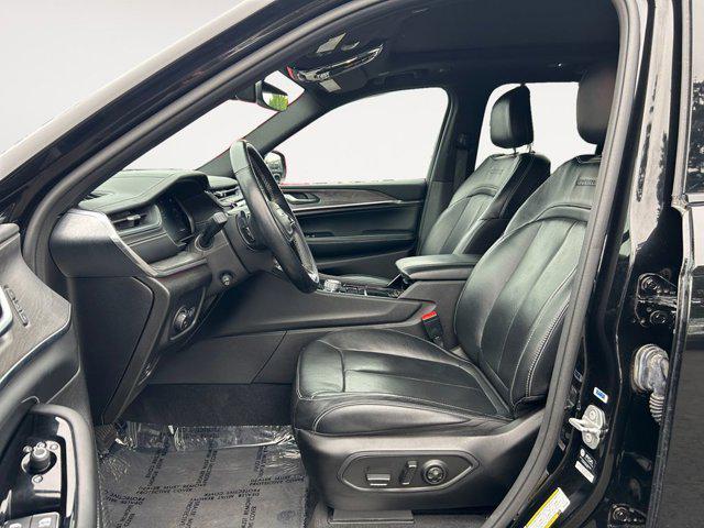used 2022 Jeep Grand Cherokee car, priced at $34,877