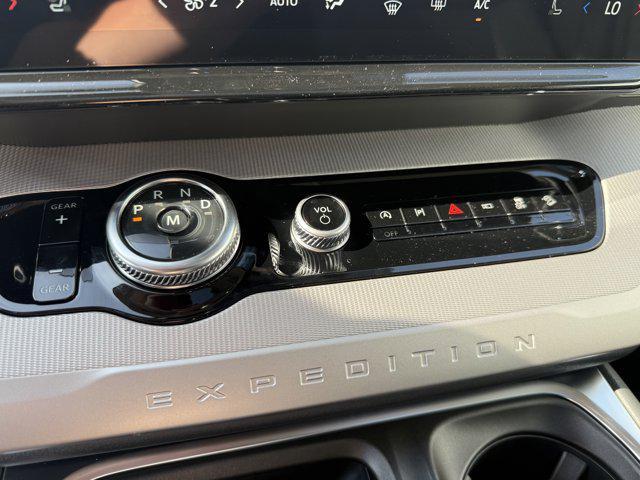 new 2025 Ford Expedition car, priced at $69,490