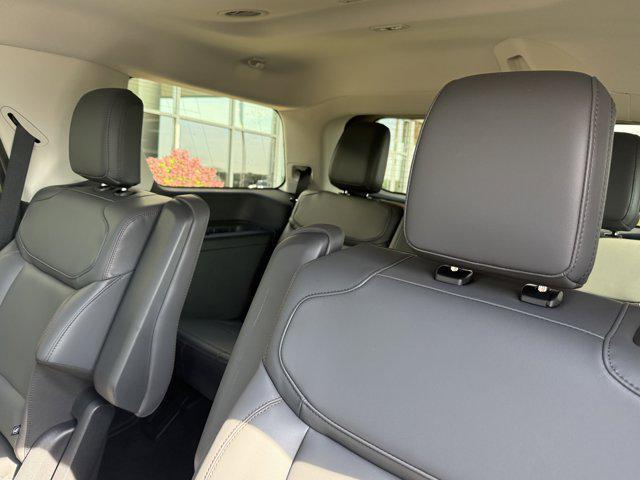 new 2025 Ford Expedition car, priced at $69,490