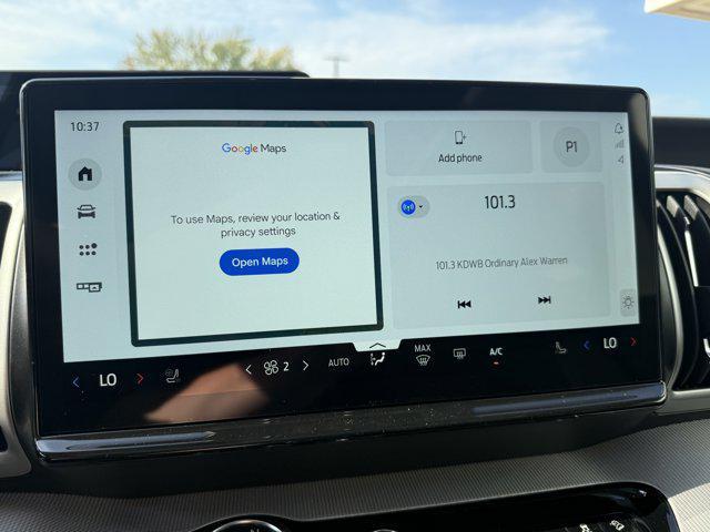 new 2025 Ford Expedition car, priced at $69,490