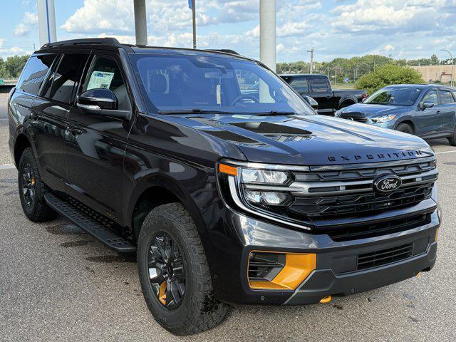 new 2025 Ford Expedition car, priced at $84,040