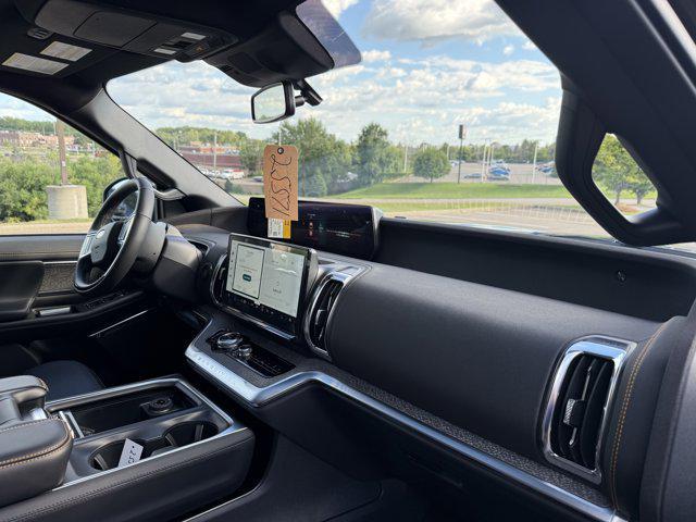 new 2025 Ford Expedition car, priced at $84,040