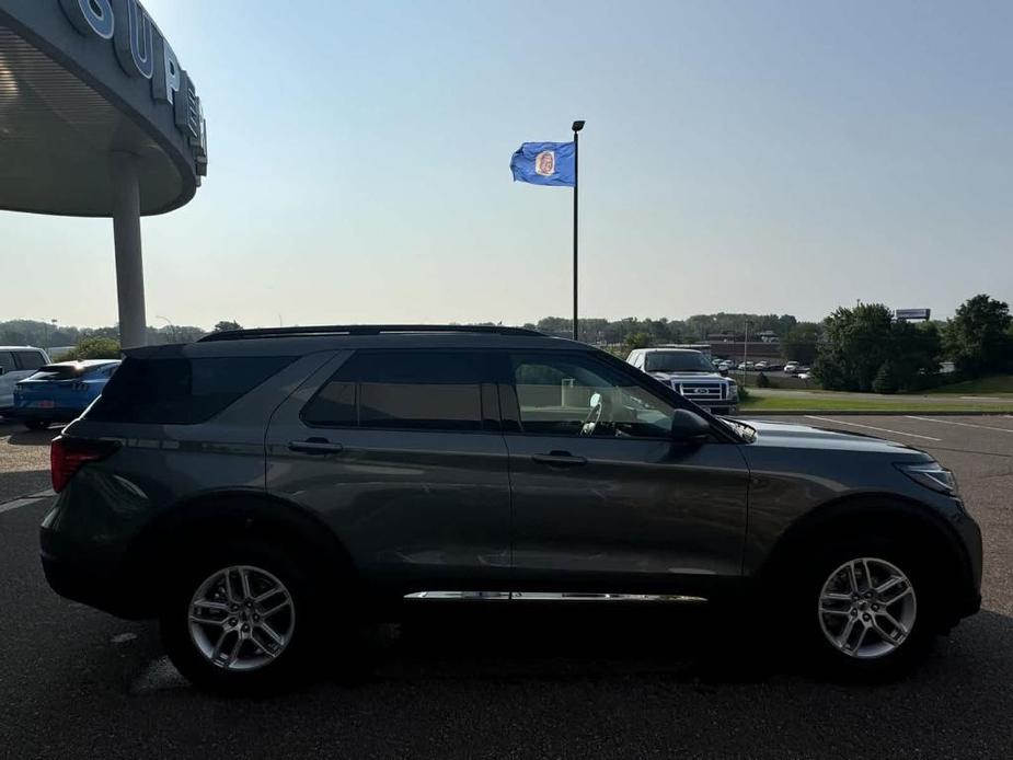 new 2025 Ford Explorer car, priced at $40,813