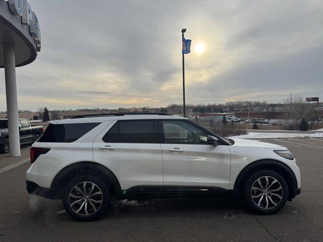 new 2025 Ford Explorer car, priced at $45,645