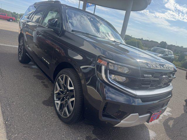 new 2025 Ford Expedition car, priced at $90,490