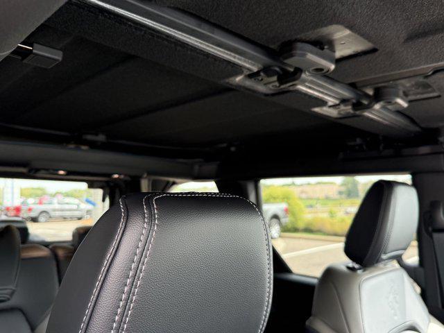 new 2025 Ford Bronco car, priced at $52,996