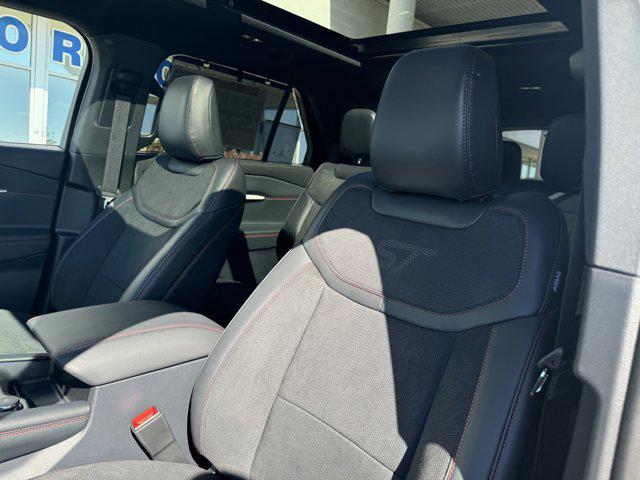 new 2025 Ford Explorer car, priced at $56,525