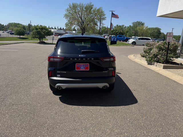new 2025 Ford Escape car, priced at $34,024