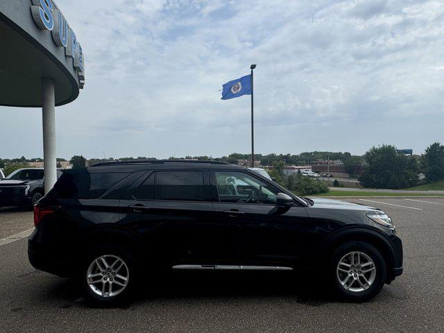 new 2025 Ford Explorer car, priced at $40,385