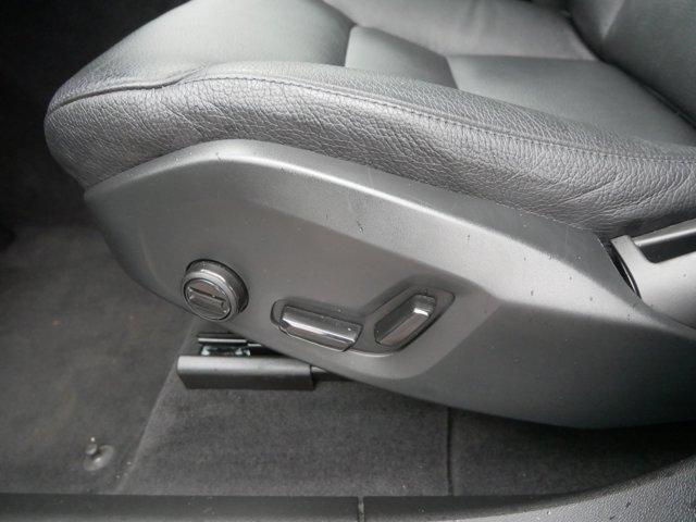 used 2023 Volvo XC60 car, priced at $34,900