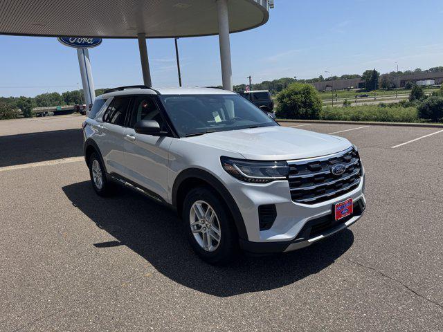 new 2025 Ford Explorer car, priced at $40,272