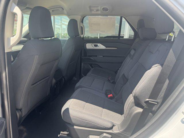 new 2025 Ford Explorer car, priced at $40,864