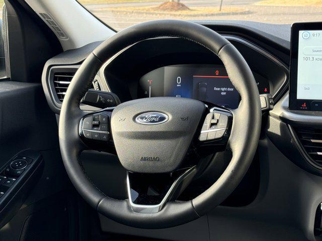 new 2025 Ford Escape car, priced at $30,686