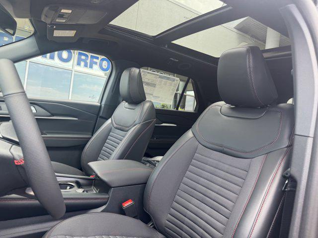 new 2025 Ford Explorer car, priced at $49,602