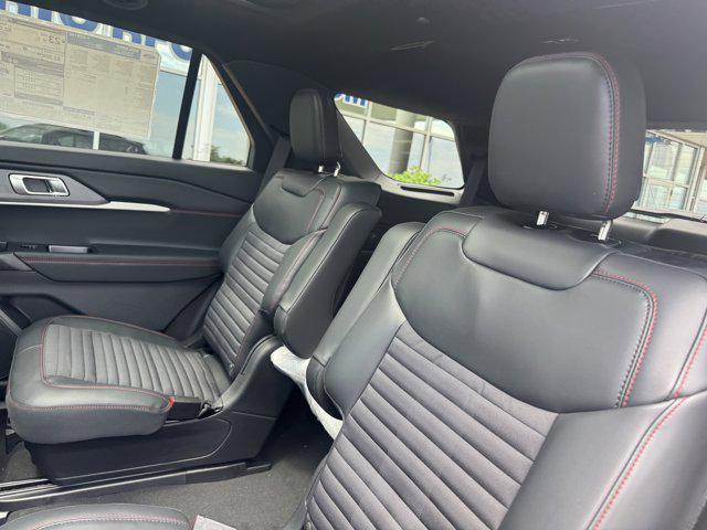 new 2025 Ford Explorer car, priced at $49,602