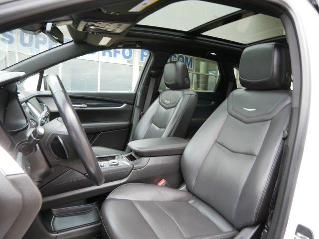 used 2022 Cadillac XT5 car, priced at $35,980