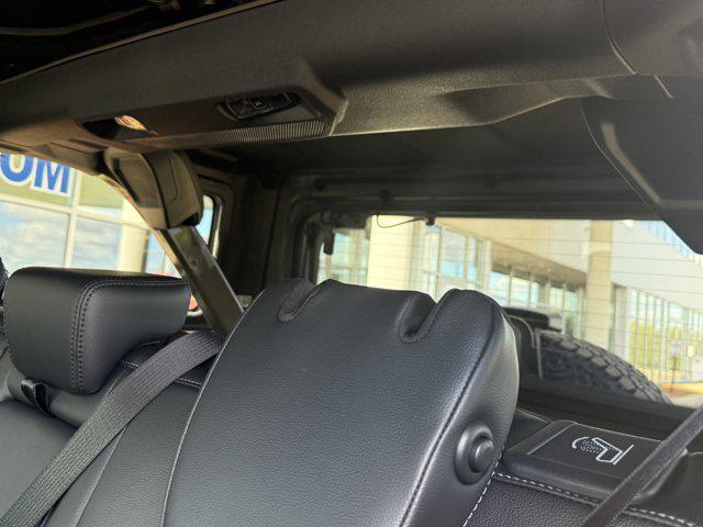 new 2025 Ford Bronco car, priced at $60,074