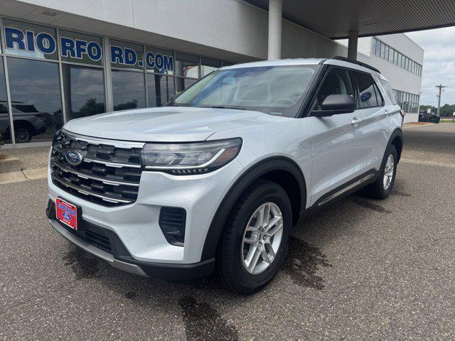 new 2025 Ford Explorer car, priced at $40,521
