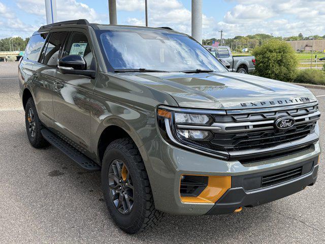 new 2025 Ford Expedition car, priced at $83,655