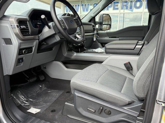 new 2025 Ford F-150 car, priced at $61,594