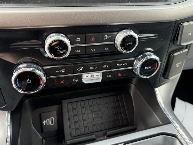 new 2025 Ford F-150 car, priced at $61,594